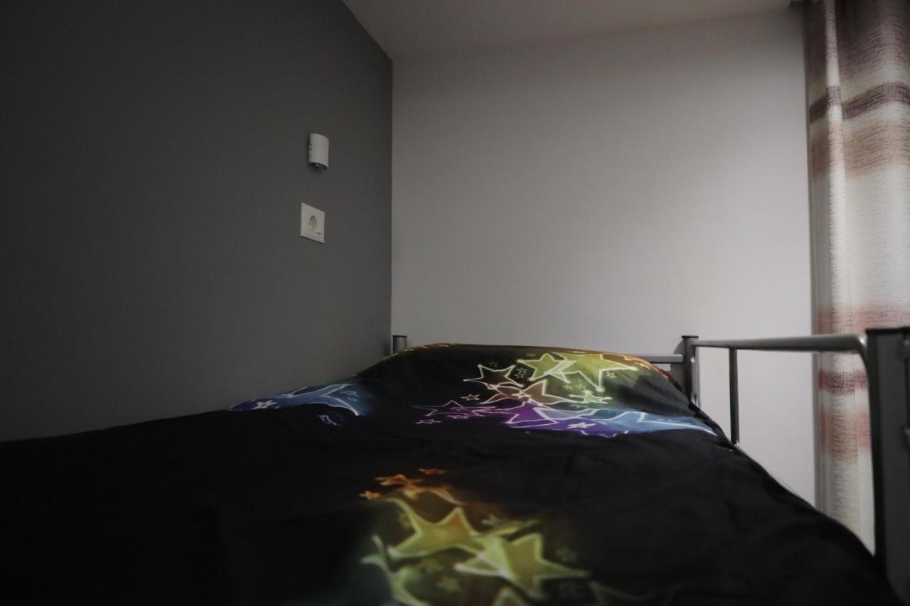 Sonche Hostel 地拉那 外观 照片