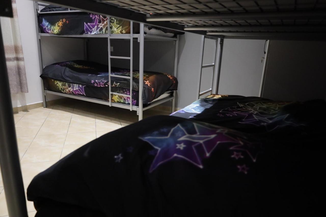 Sonche Hostel 地拉那 外观 照片