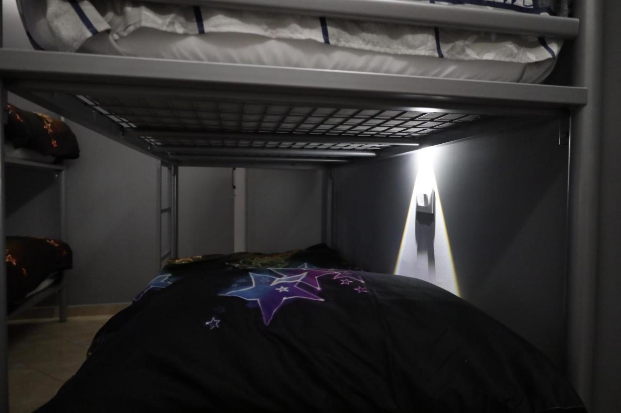 Sonche Hostel 地拉那 外观 照片