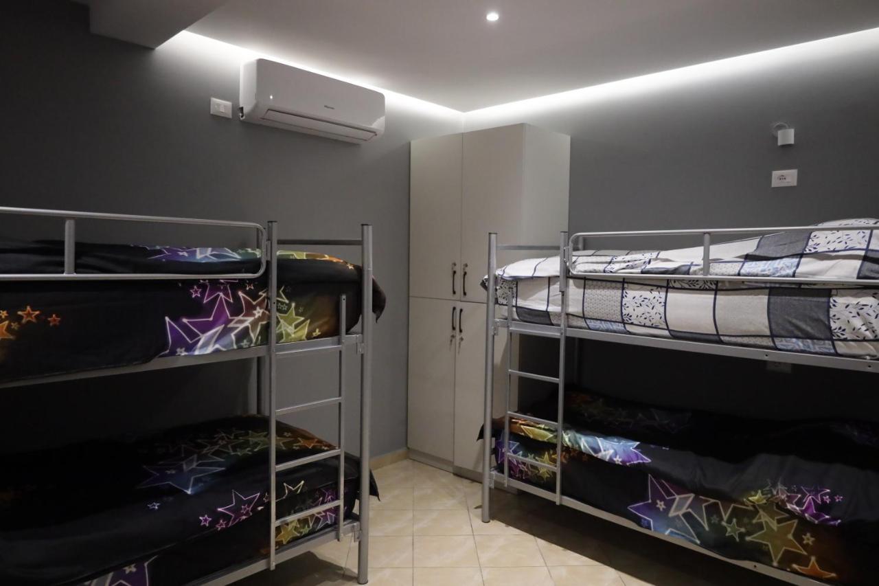 Sonche Hostel 地拉那 外观 照片