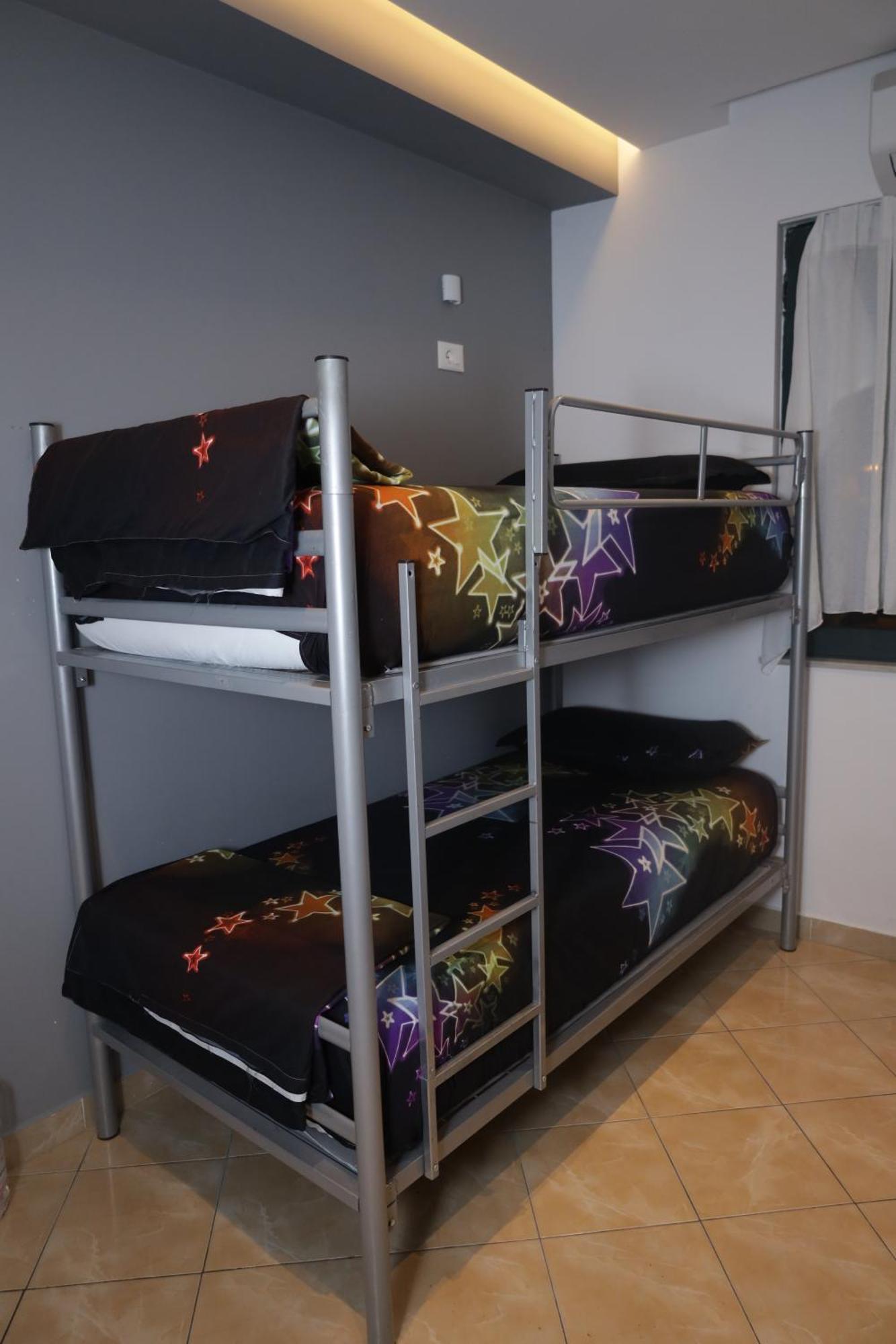 Sonche Hostel 地拉那 外观 照片